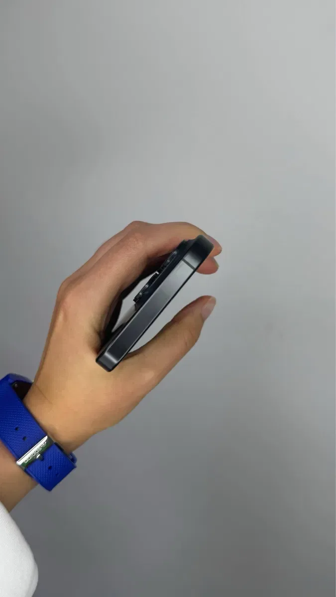 Apple iPhone 15 Pro 256GB Black Titanium 100% Neverlock — фото 7