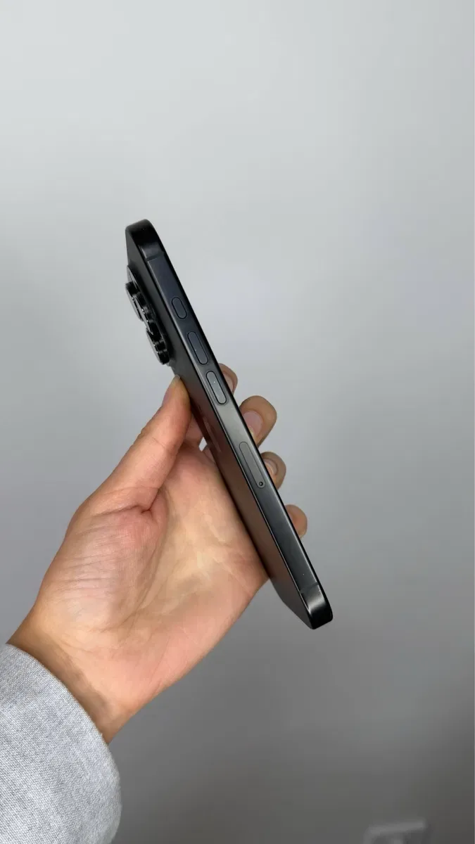 Apple iPhone 16 Pro 128GB Black Titanium 90% Neverlock — фото 8