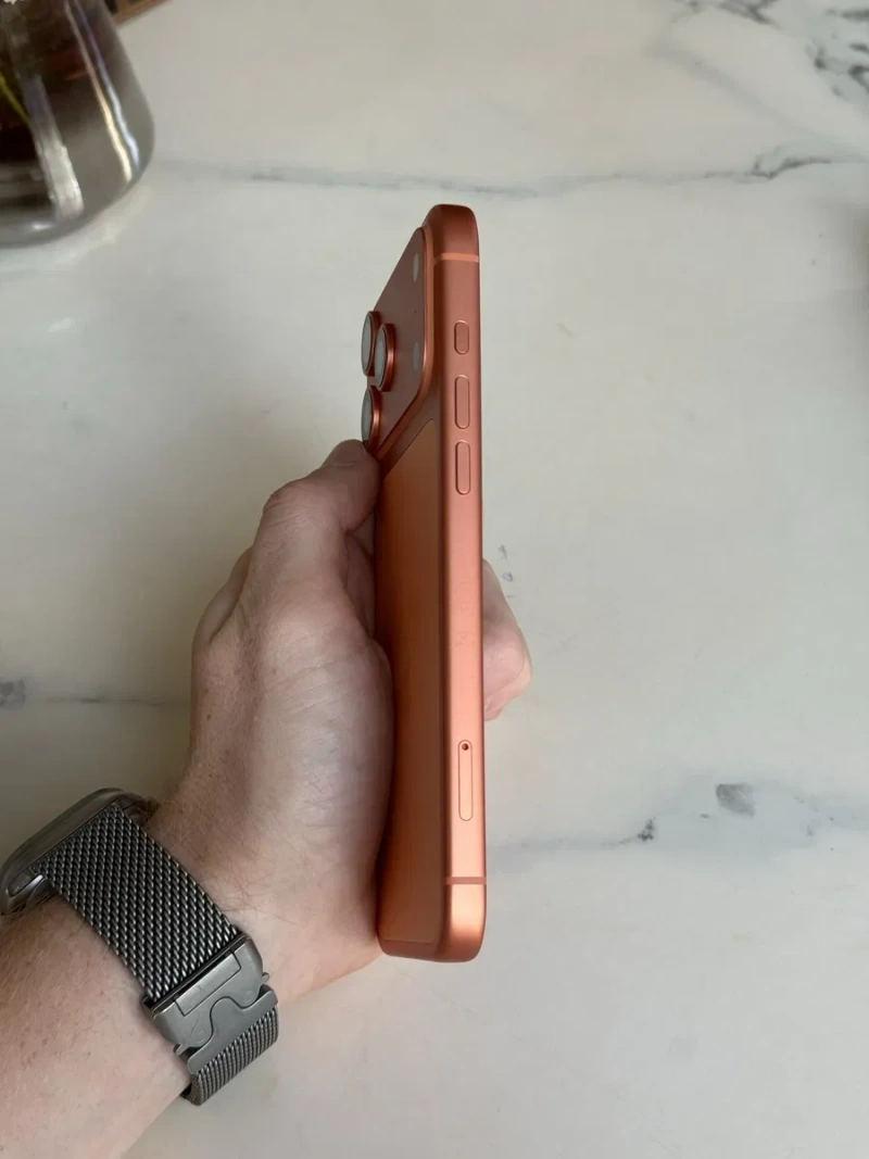 Apple IPhone 17 Pro Max 512gb Cosmic Orange Ідеал 4 цикли фізична сім карта — фото 4