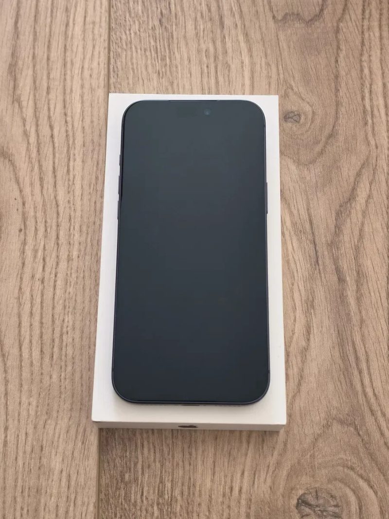 Apple iPhone 17 Pro Max — фото 3