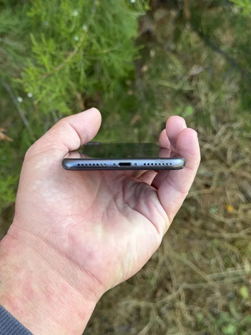 Apple iPhone 8 Plus на 256 GB у кольорі Black, стан гарний — фото 6
