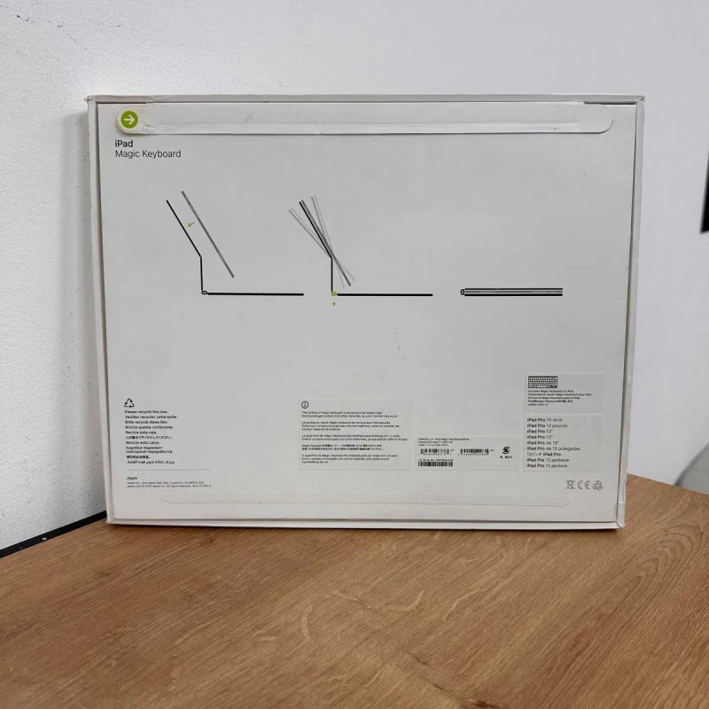 Apple Magic Keyboard  iPad Pro 13.0” 2025 Touchpad Type-C 30446SV — фото 6