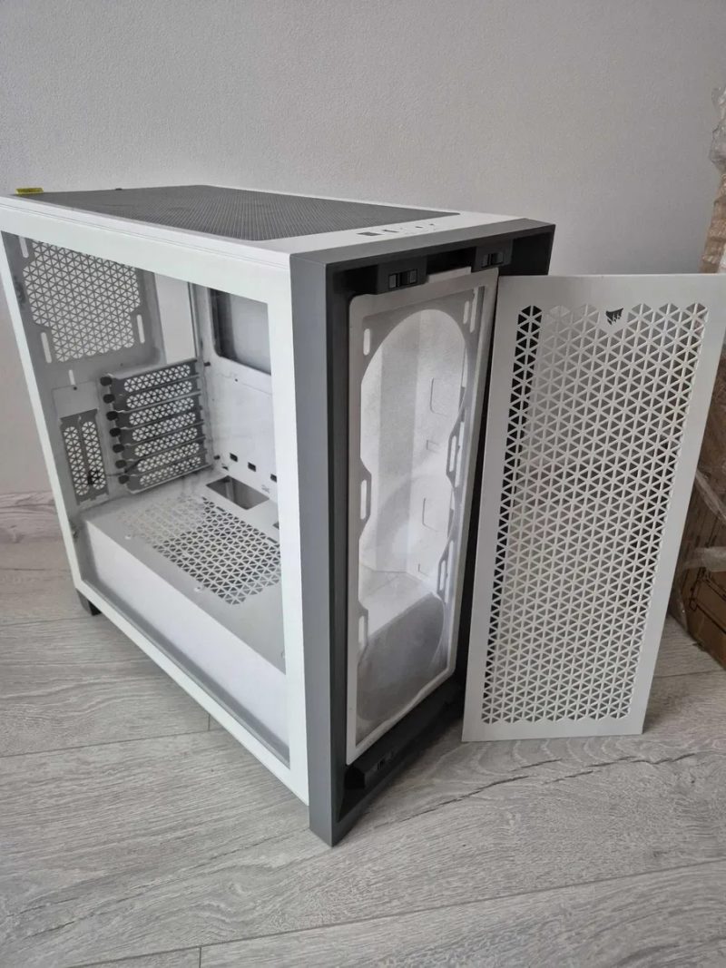 ATX корпус Corsair 4000D AIRFLOW Tempered Glass White — фото 2