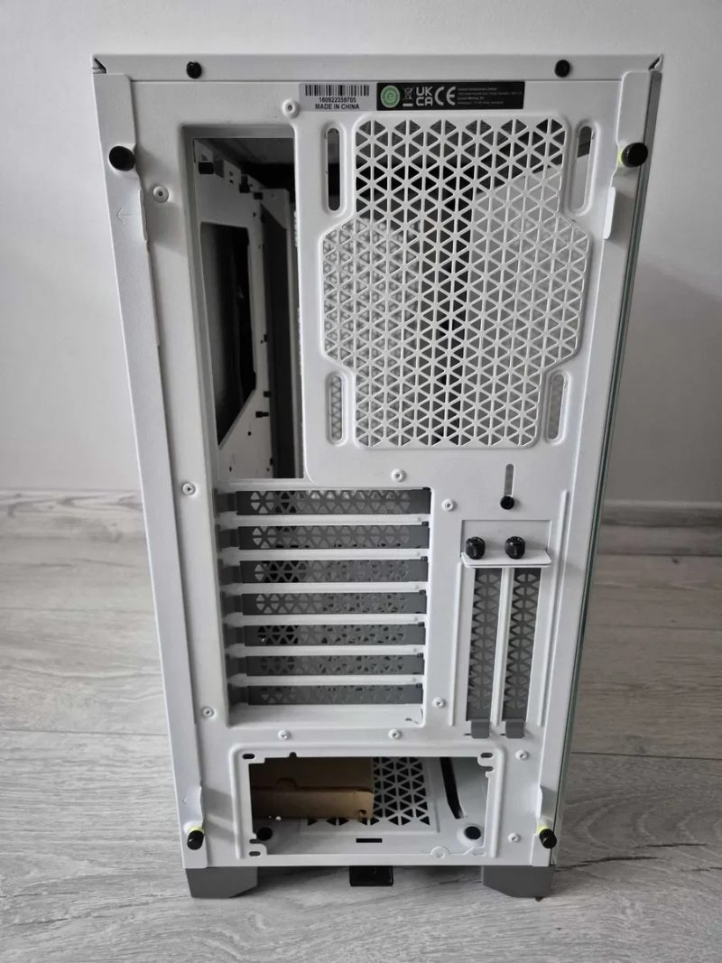 ATX корпус Corsair 4000D AIRFLOW Tempered Glass White — фото 8