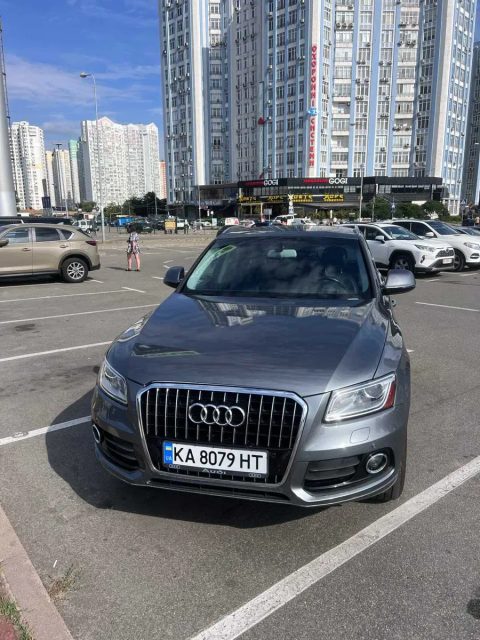 Audi Q5 Premium Plus — Власне авто в ідеальному технічному стані