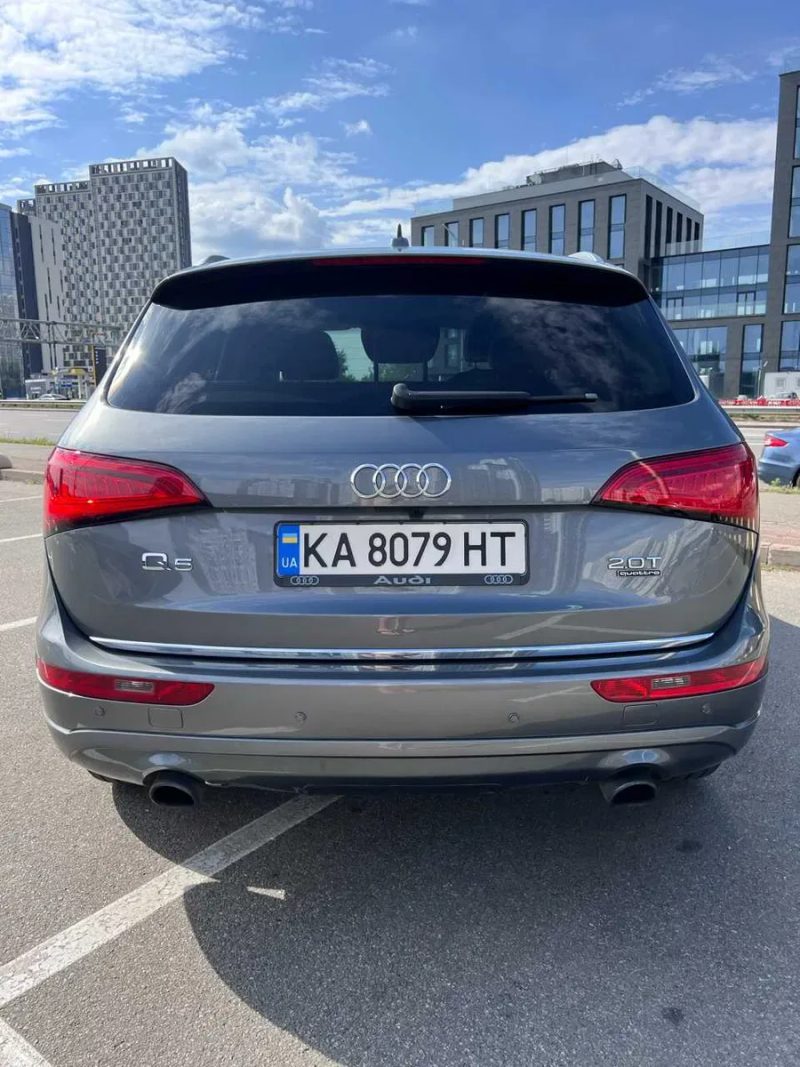 Audi Q5 Premium Plus — Власне авто в ідеальному технічному стані — фото 5