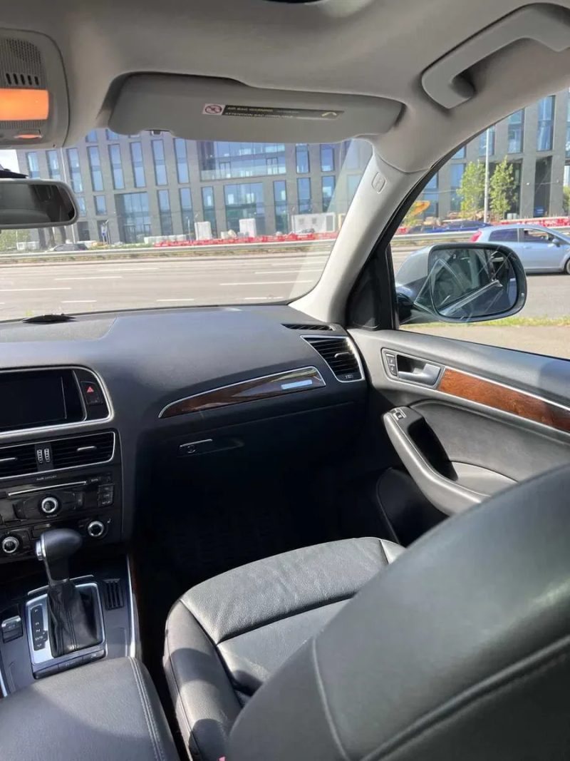 Audi Q5 Premium Plus — Власне авто в ідеальному технічному стані — фото 8