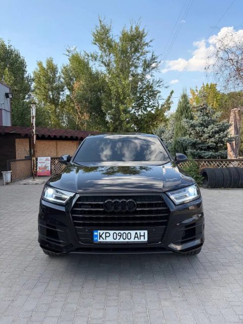 Audi Q7. 2018 год.