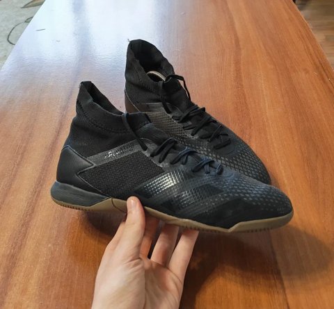 Бампи/футзалки/копи футбольні Adidas Predator 20.3 IN 41 розмір