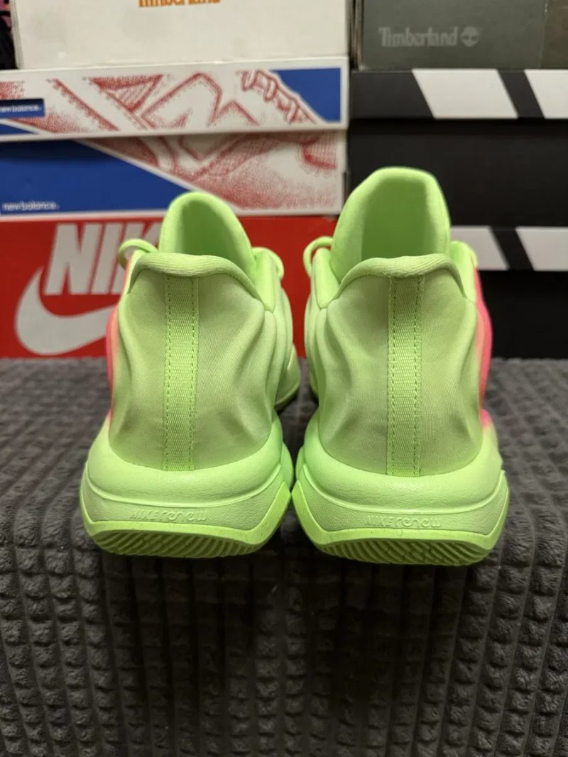 Баскетбольні кросівки 46(30см)Nike Giannis Immortality 4 "Pink Neon" оригінал — фото 4