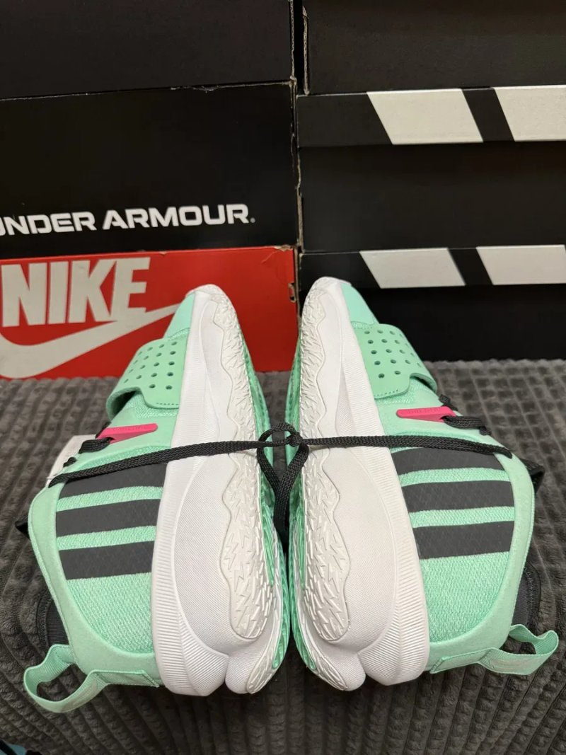 Баскетбольні кросівки Adidas Dame 8 Extply 45(29см) оригінал — фото 5