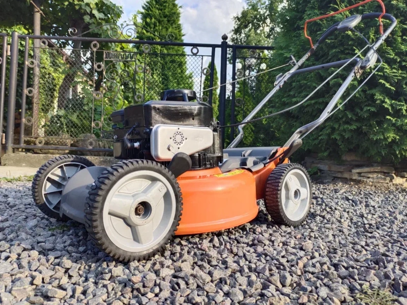 Бензинова самохідна газонокосарка Husqvarna 46cm  Briggs Stratton — фото 4
