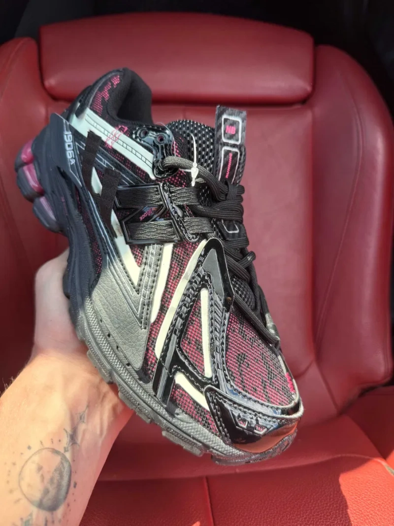 (БЕЗ ПЕРЕДОПЛАТИ) New Balance 1906A Dragon Derry нью беленс 1906 чорні рожеві малинові кросівки сітка — фото 2