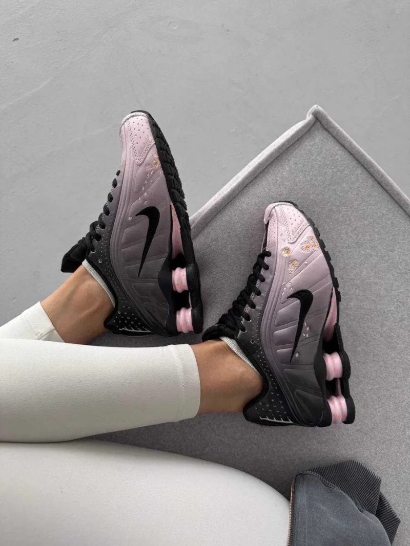 (БЕЗ ПЕРЕДОПЛАТИ) Nike Shox R4 Sakura найк шокс сакура білі рожеві кросівки сітка — фото 4