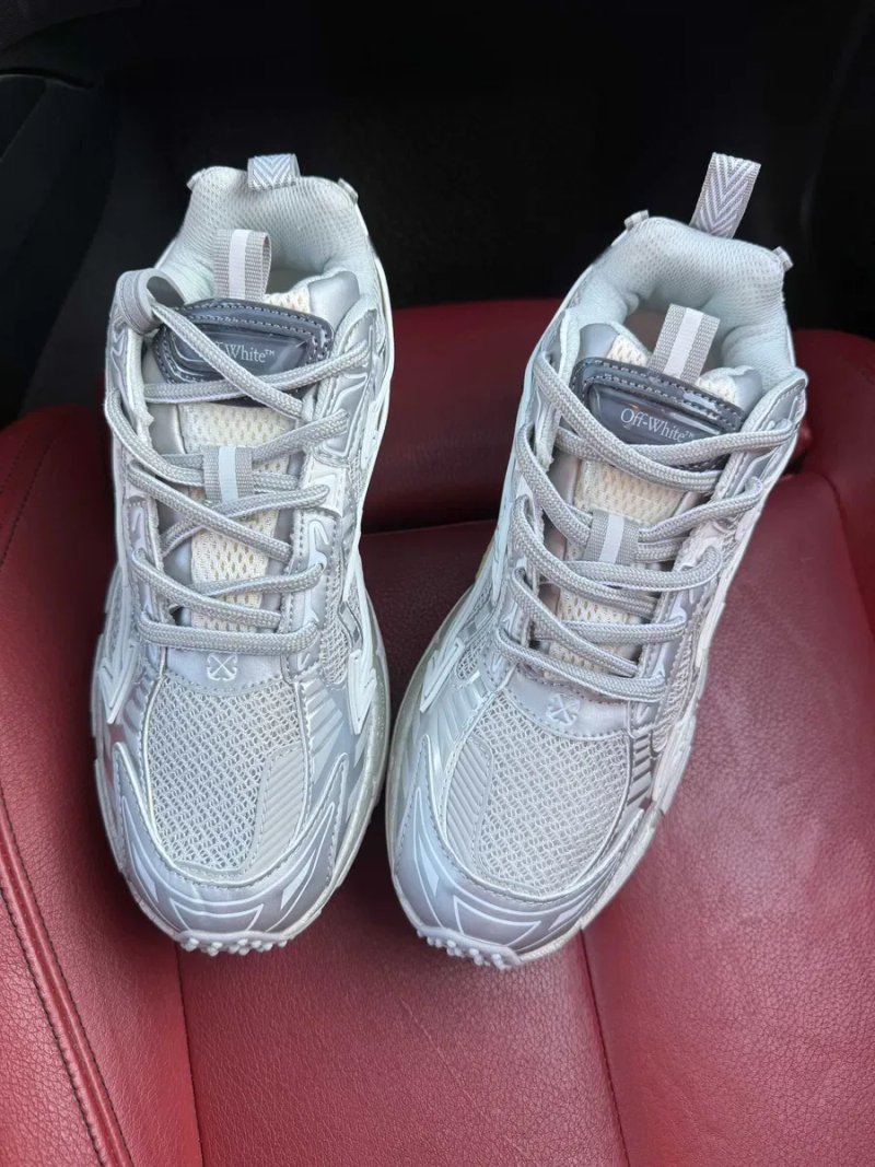 (БЕЗ ПЕРЕДОПЛАТИ) Off-White "Be Right Back" Grey White офф вайт бі райт бек сіро-білі сітчасті кросівки з фірмовою стрілкою та масивною підошвою — фото 4