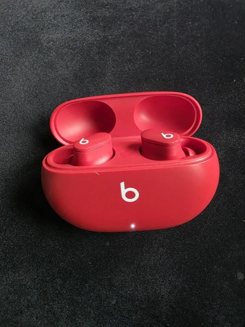 Бездротові навушники Beats Studio Buds (Beats Red)