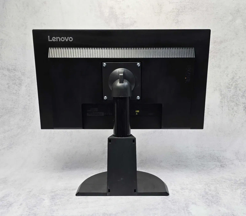 Безрамковий монітор 23" Lenovo ThinkVision T23i-10 1920x1080 IPS 8Bit — фото 5