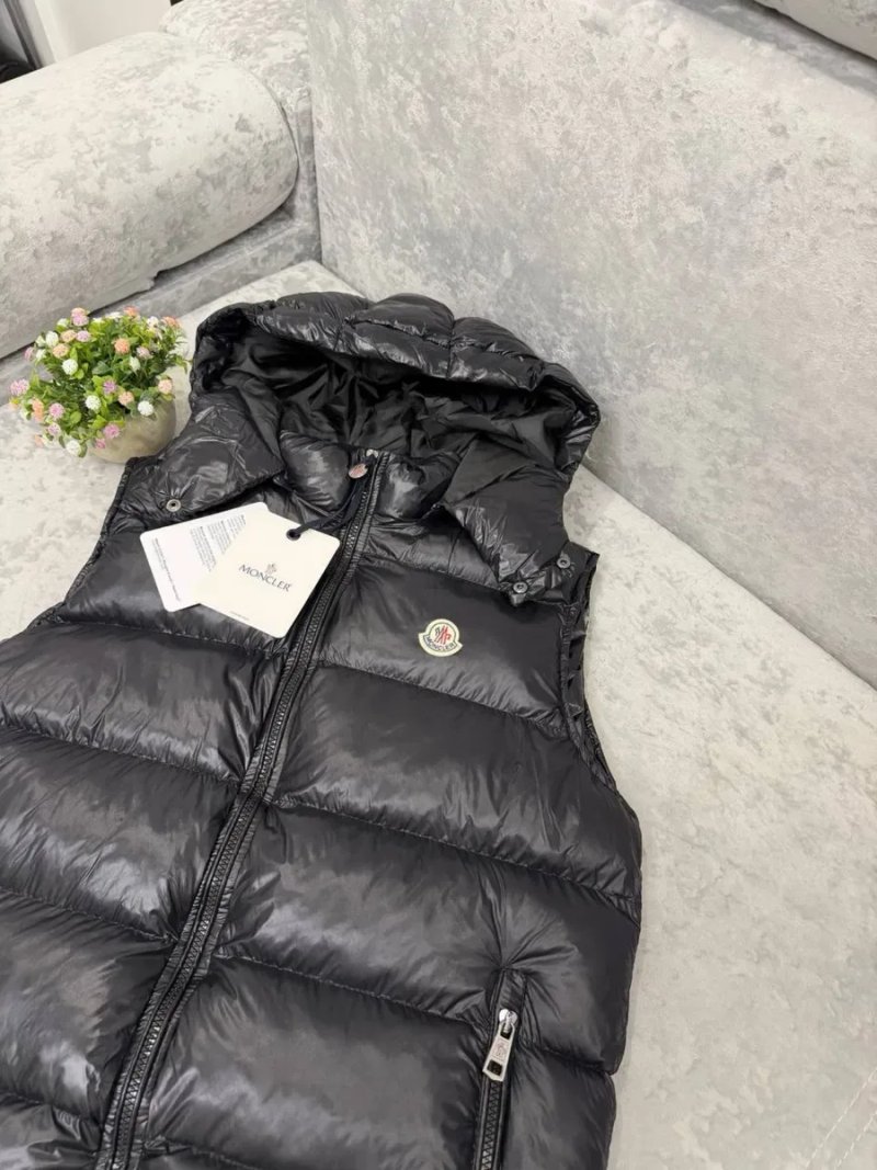 Безрукавка/Жилетка Moncler Maya чорна S, M, L, XL, XXL | Бірки | Преміальна якість | Стильна модель | ДЕШЕВО | ОРИГІНАЛ — фото 2