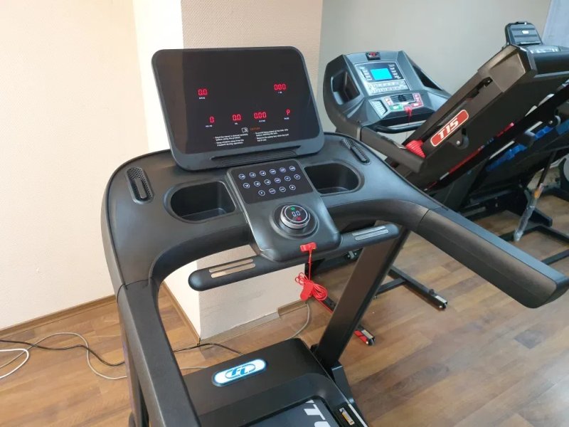 Бігова доріжка FitLogic T46C. Беговая дорожка FitLogic T46C — фото 3