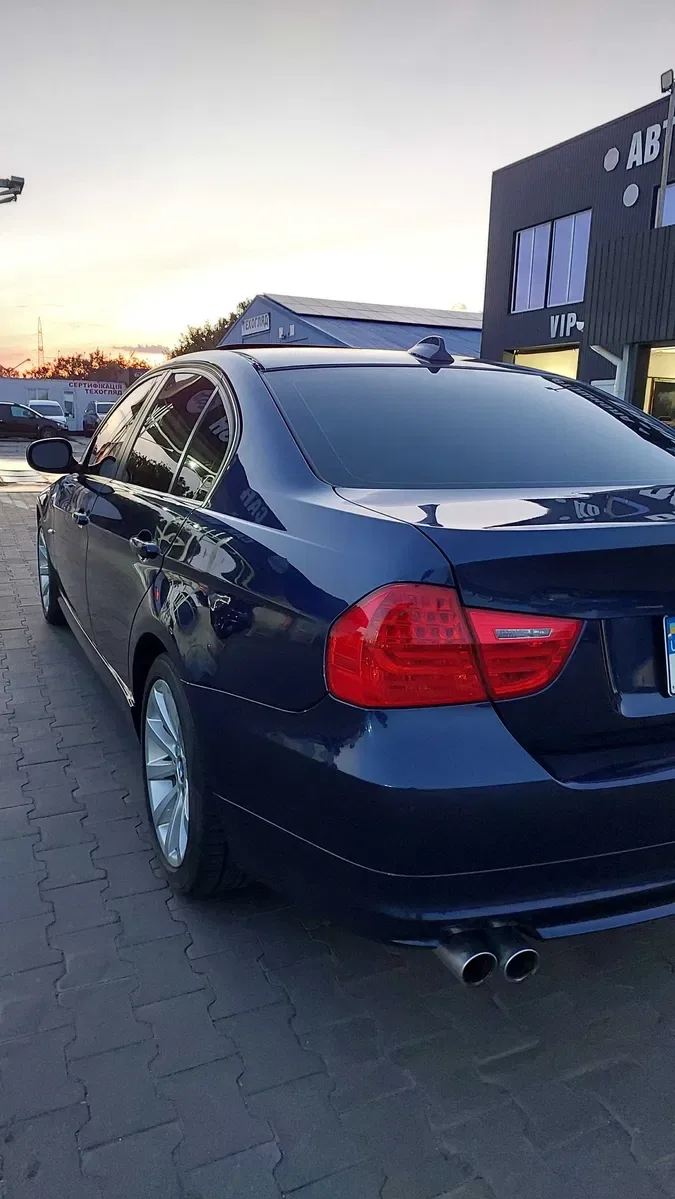 BMW 3 Series 2011, рестайлінг 328i MT (230 к.с.) 38 тис.рідного — фото 6