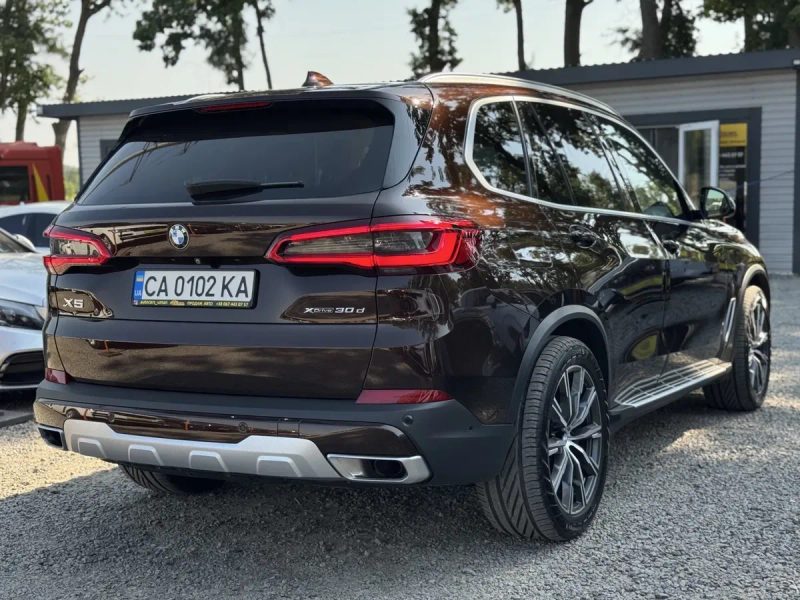 BMW X5 G05 30d офіційний автомобіль — фото 4