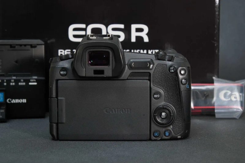 Canon EOS R Body — фото 3