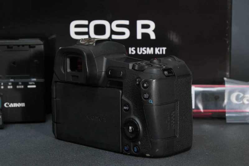 Canon EOS R Body — фото 5