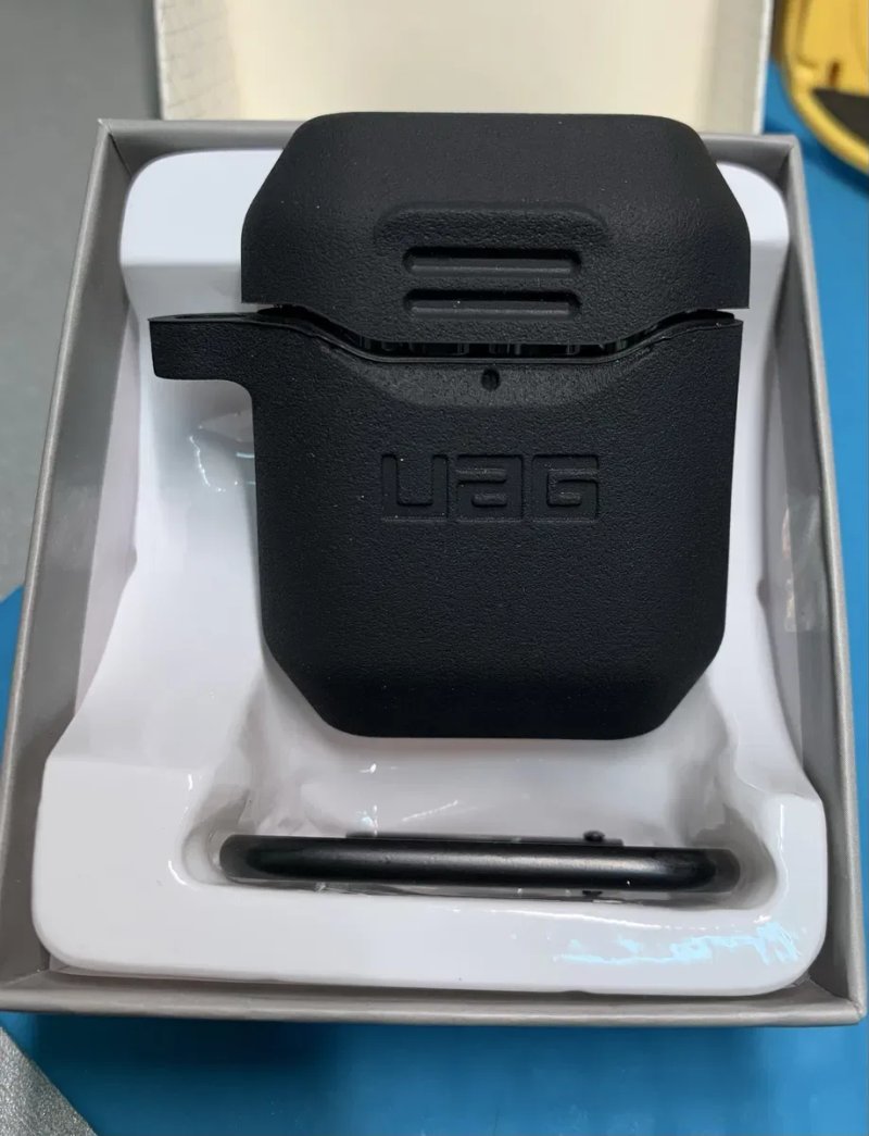 Чехол для  UAG для Apple AirPods 1/2/3, Pro/Pro 2,  с карабином — фото 5