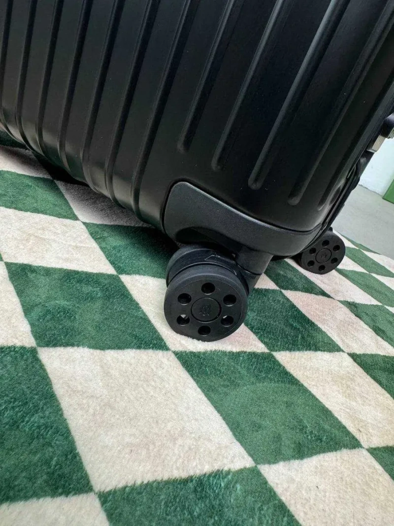 Чемодан Rimowa Check In Cabin ручная кладь алюминиевый чемодан Римова дорожная сумка c890 — фото 4