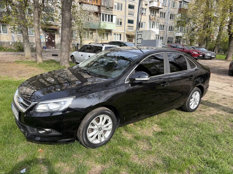 Chery Arizzo 7 продам — фото 3
