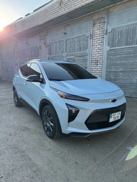 Chevrolet Bolt EUV 2023 року