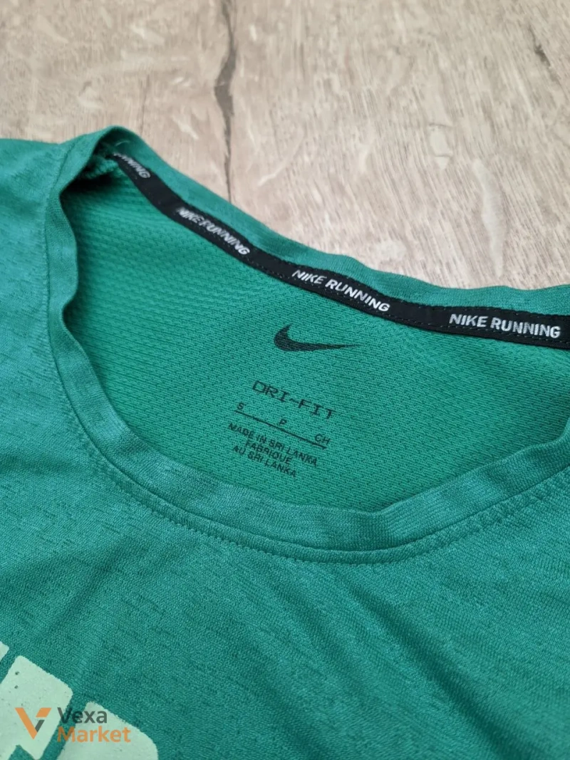Чоловіча бігова футболка Nike Dri-FIT розмір S — фото 3