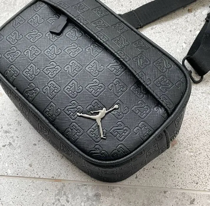 Чоловіча сумка NIKE JORDAN | барсетка найк джордан — фото 2