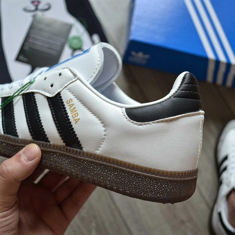 Чоловічі кросівки Adidas Samba OG 'Cloud White/Core Black/Gum' Розміри 40-44 — фото 7