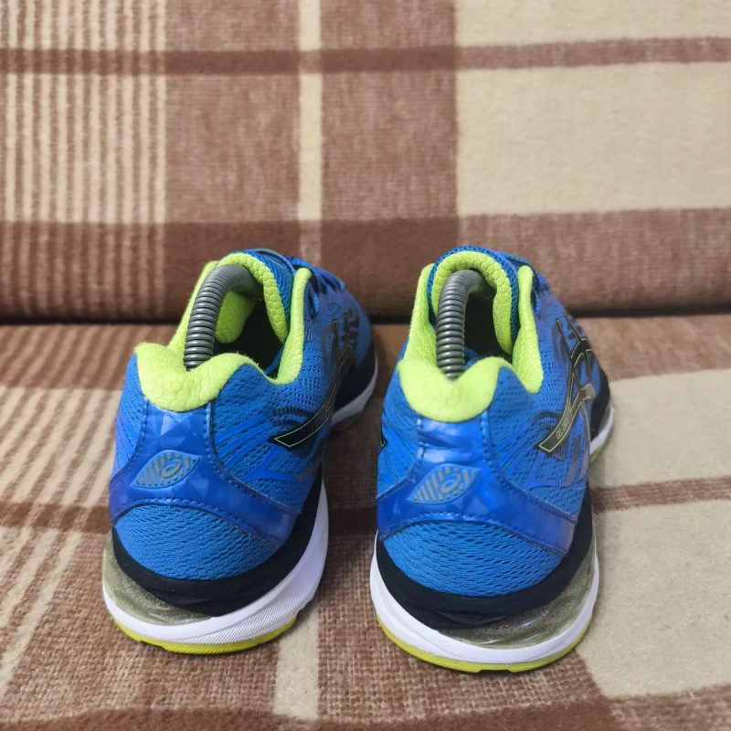 Чоловічі кросівки asics — фото 3
