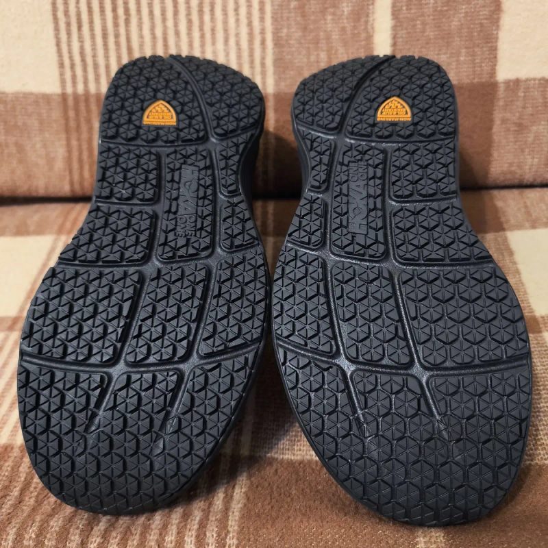 Чоловічі кросівки Hoka Bondi SR — фото 4