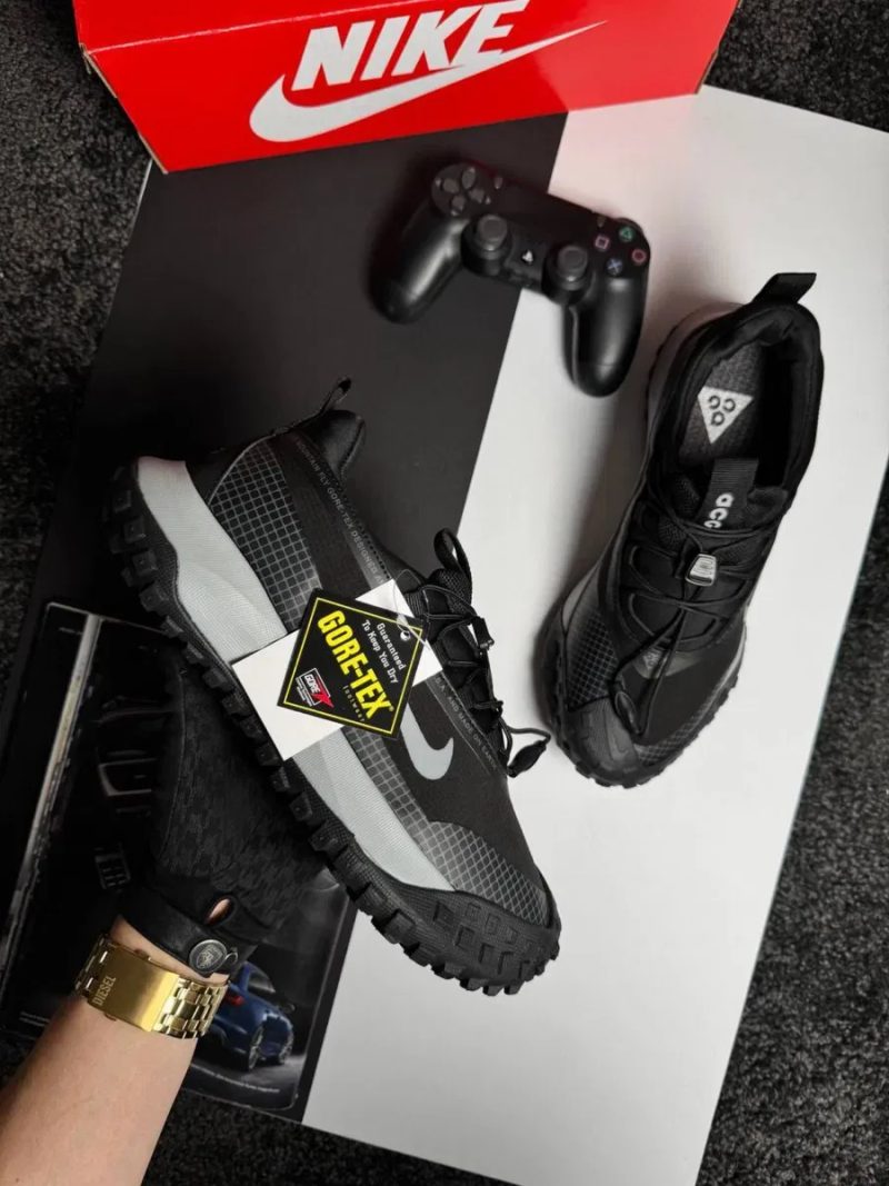 Чоловічі кросівки найк маунтін флай Nike ACG Mountain Fly Low GTX Black Grey [41-46] — фото 3
