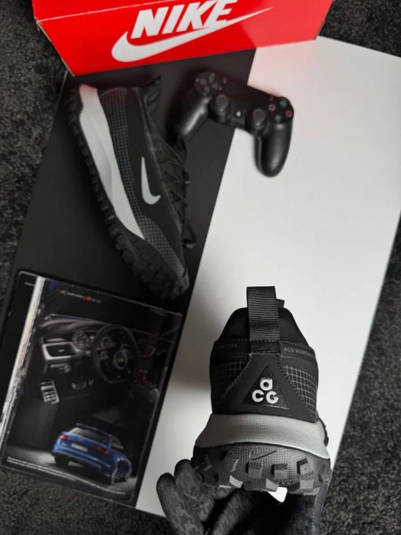 Чоловічі кросівки найк маунтін флай Nike ACG Mountain Fly Low GTX Black Grey [41-46] — фото 5