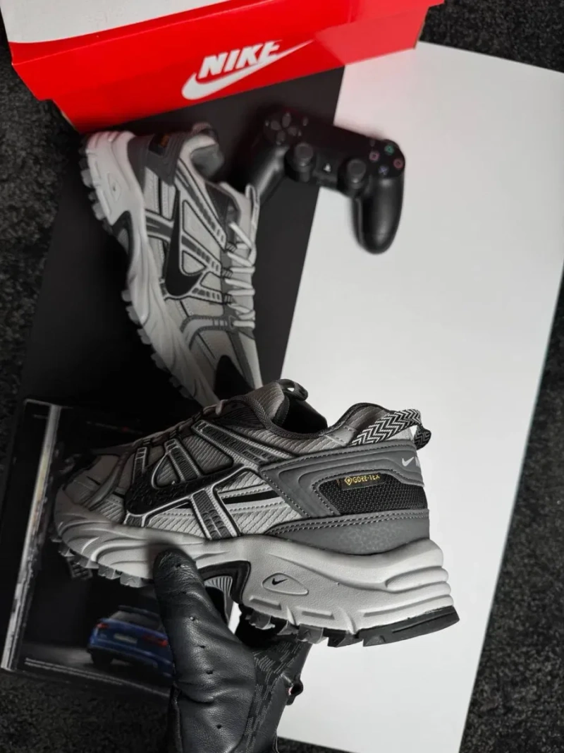 Чоловічі кросівки найк Nike V2K GTX Light Grey [41,42,43,44,45] — фото 4