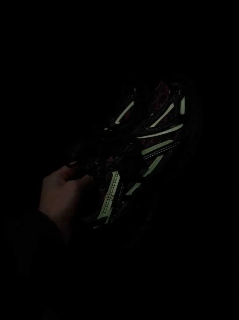 Чоловічі кросівки New Balance 1906A "Dragon Berry" v2. Розміри 40-45 — фото 8