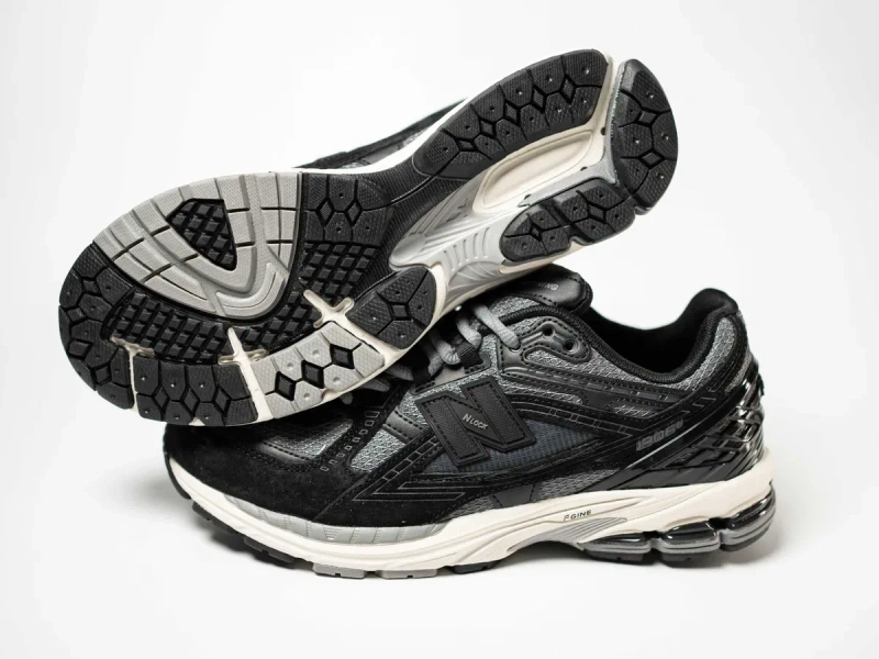 Чоловічі кросівки New Balance 1906U (3 кольори) 41-46 розміри — фото 8