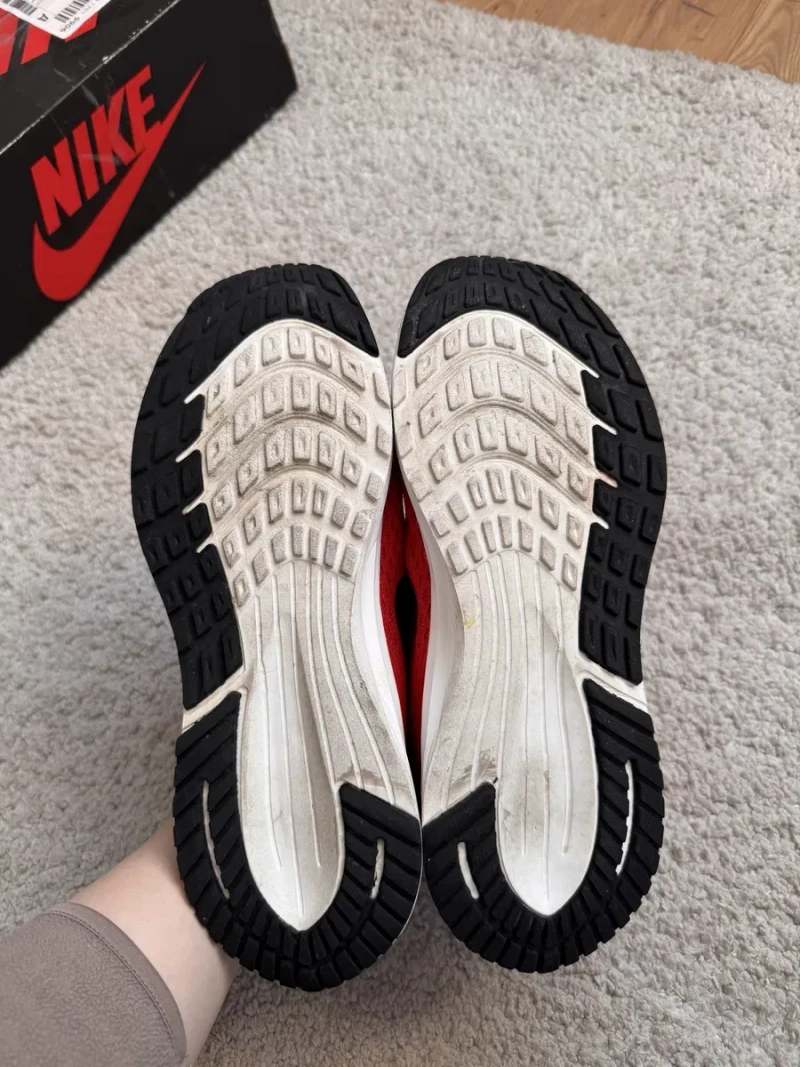 Чоловічі кросівки Nike 43 р — фото 8