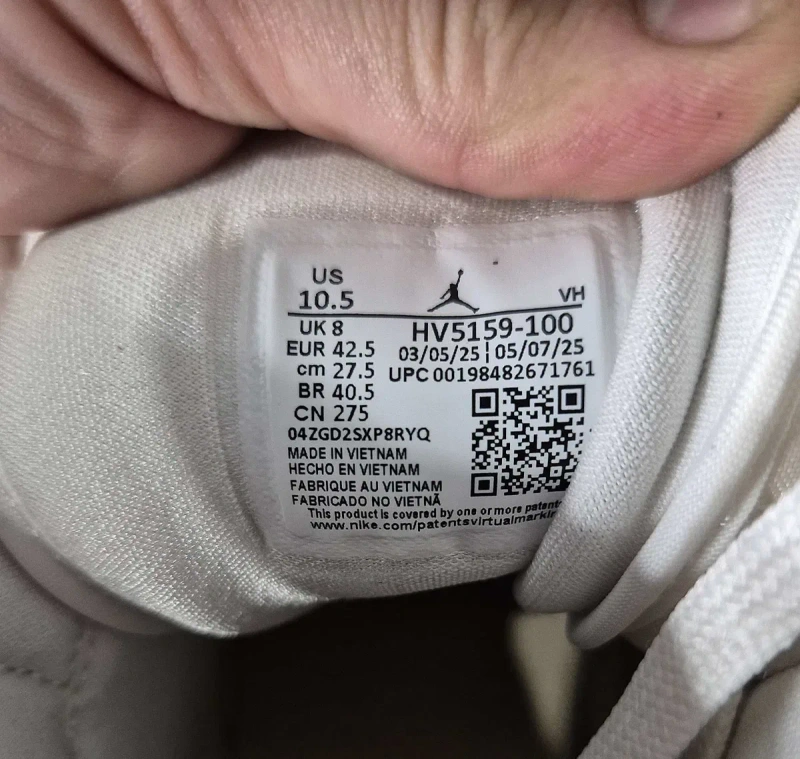 Чоловічі кросівки Nike Air Jordan 1 Mid SE(Оригінал)42,5-27,5см 43-28см 44-28,5см 44,5-29 см — фото 7