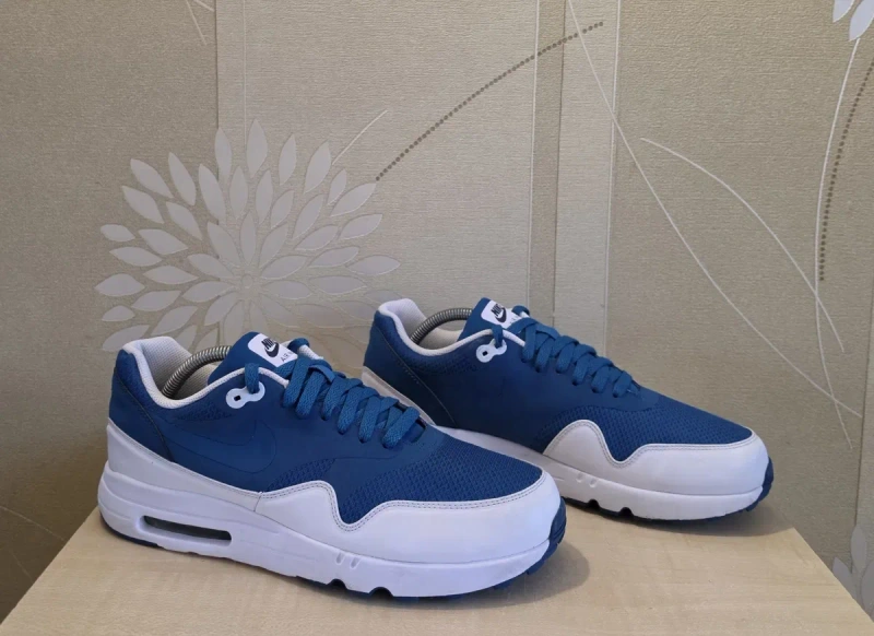 Чоловічі кросівки Nike Air Max 1 Ultra 2.0 Essential розмір 44 — фото 2