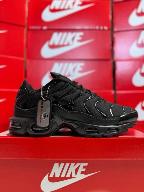 Чоловічі кросівки Nike Air Max Plus Tn, Black