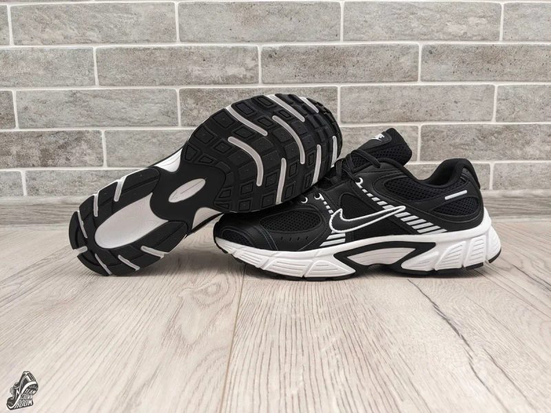 Чоловічі кросівки Nike V5 RNR Running \ Найк В5 \ розмір 41 - 46 — фото 4