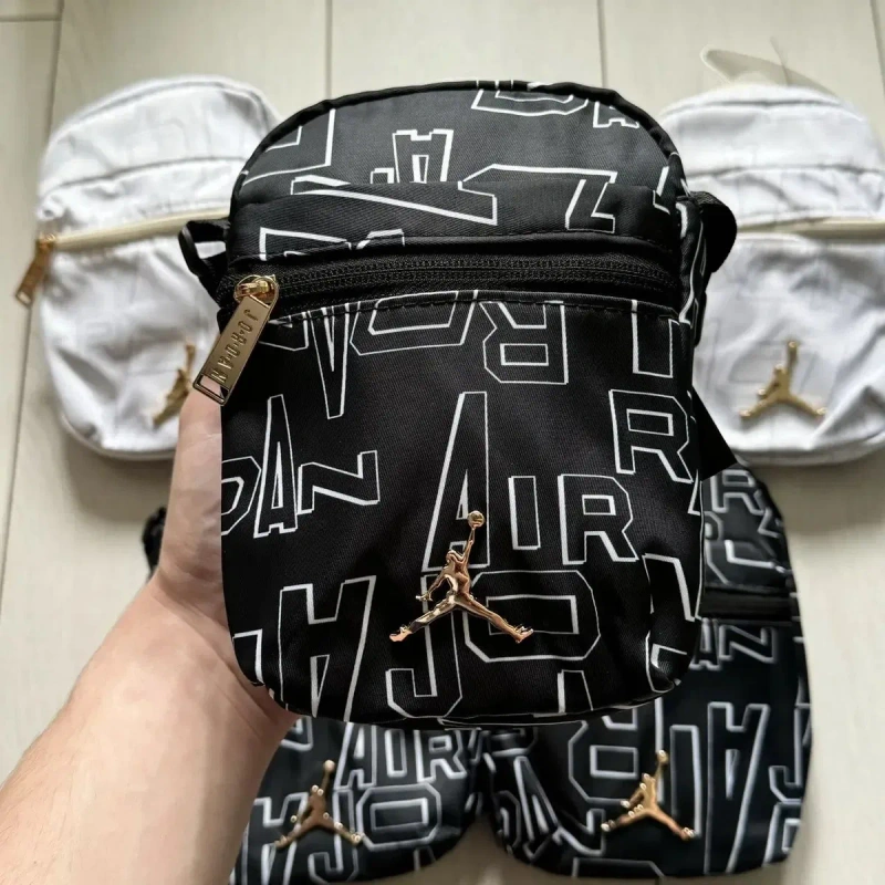 Cумка через плече Jordan Monogram Logo: Чорна, Біла — фото 3