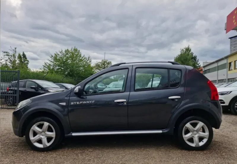 Dacia Sandero Stepway 2010 бензин 1.6 (87к/с) пасує під ГБО — фото 5