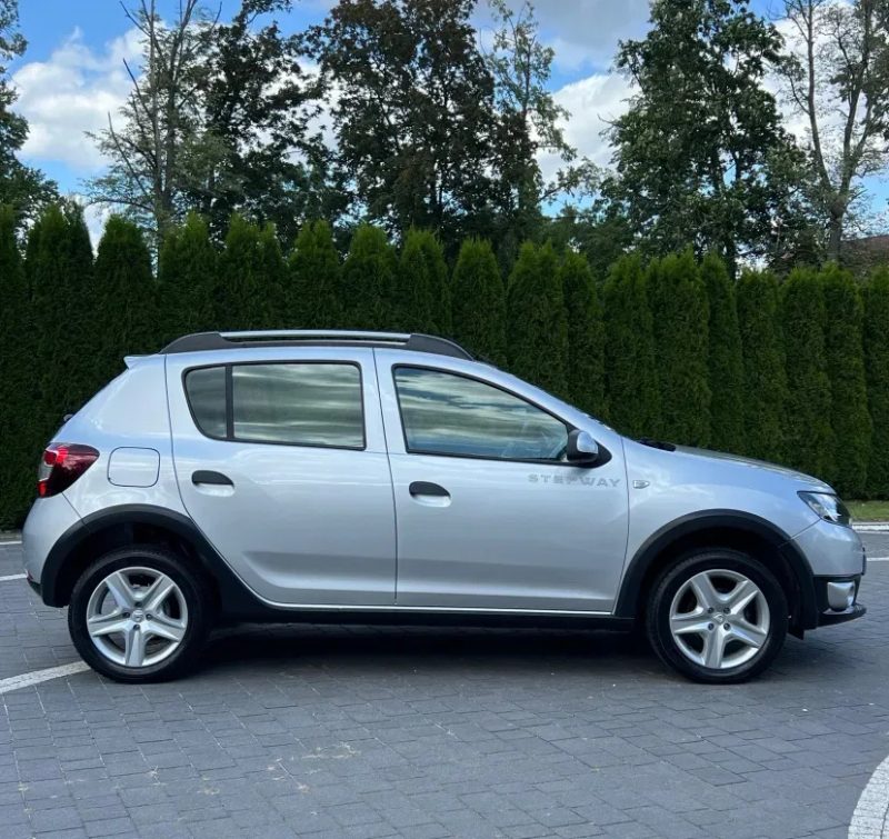 Dacia Sandero Stepway 2015 дизель 1.5 k9k — фото 4