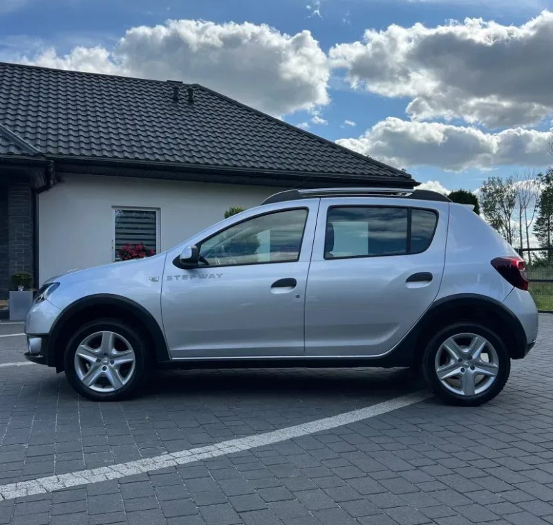 Dacia Sandero Stepway 2015 дизель 1.5 k9k — фото 5